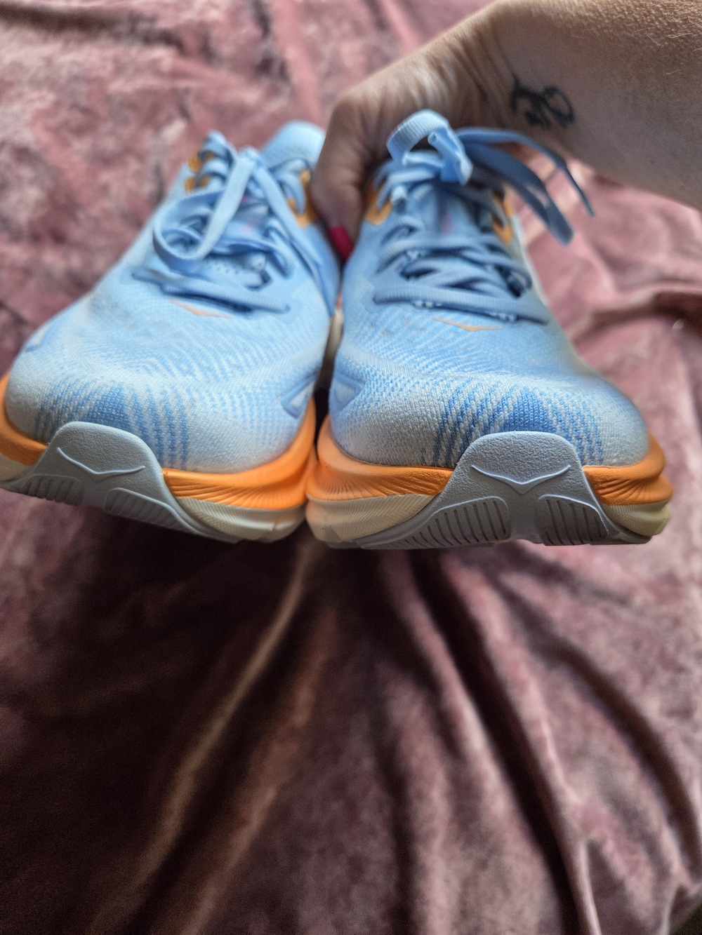 Hoka Clifton 9, Size 8.5 - Picture 8 of 8